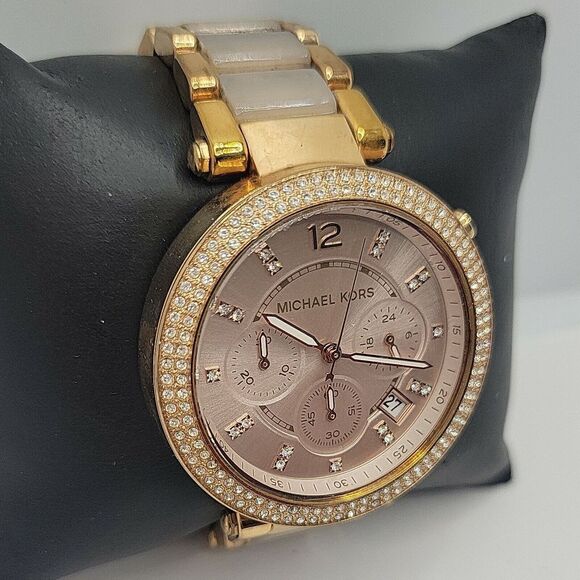 Michael Kors MK5896 Women's Stainless Steel Analog Blush Dial Quartz Watch BC851 - Picture 3 of 10